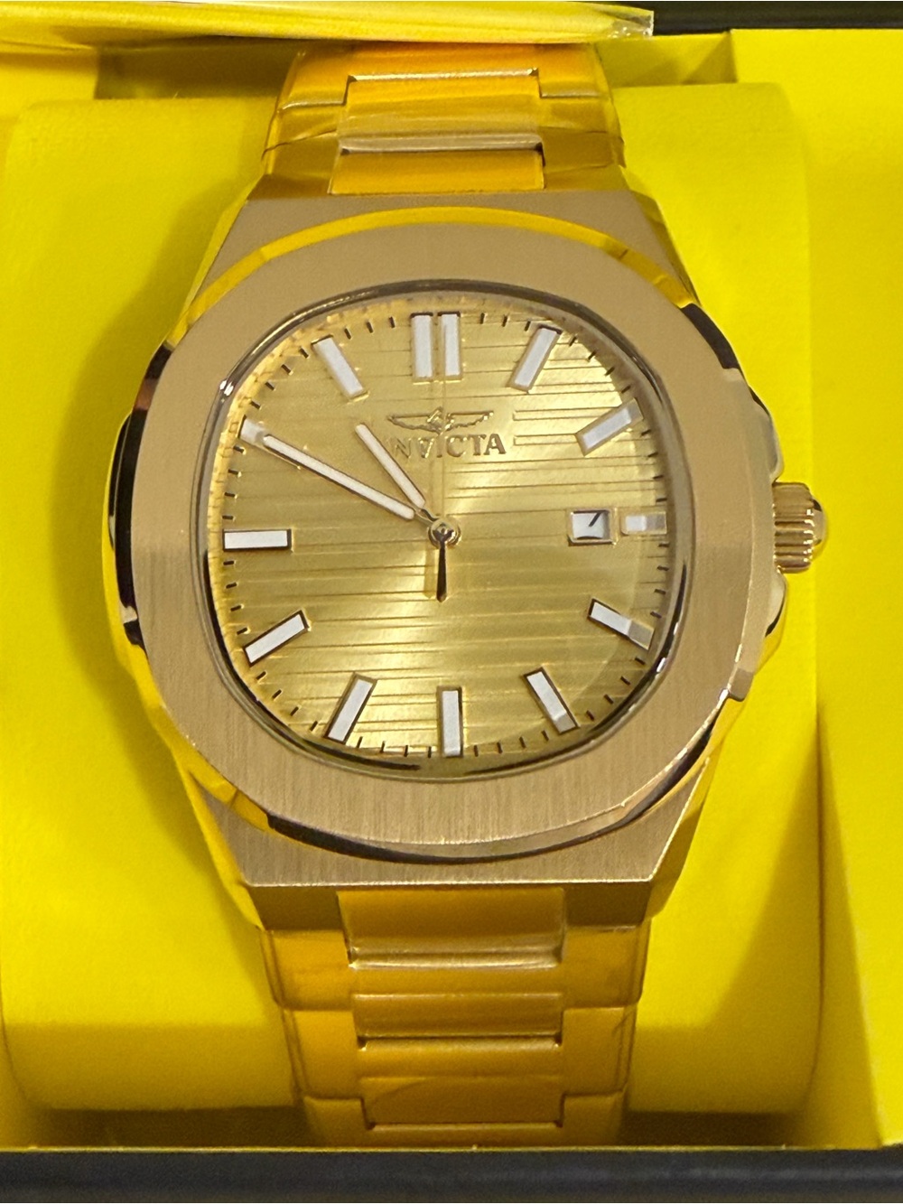 Invicta Speedway Gold Stainless Steel Men's Watch - Luxury Analog Date